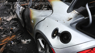Illustration for article titled More Than A Dozen Fisker Karma Hybrids Caught Fire And Exploded In New Jersey Port After Sandy